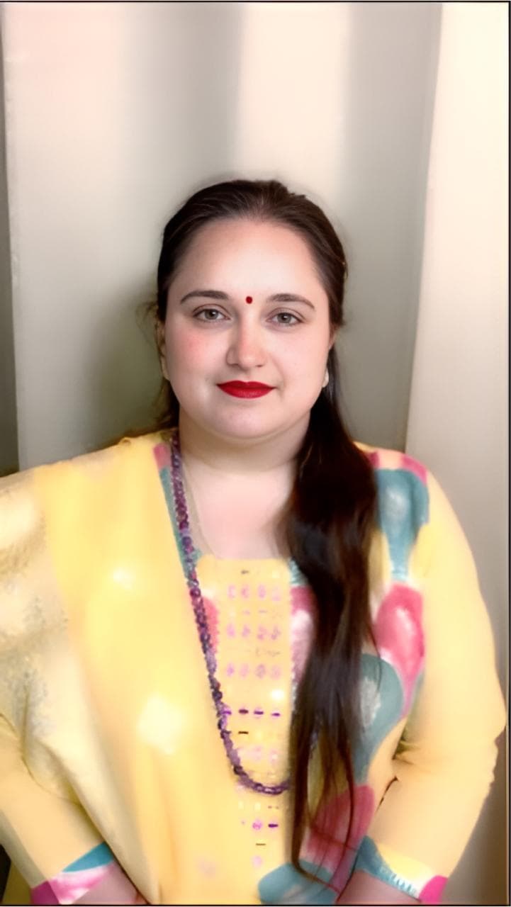 Mamta Pandey — Best Tarot Card Reader & Numerologist in India, based in Delhi